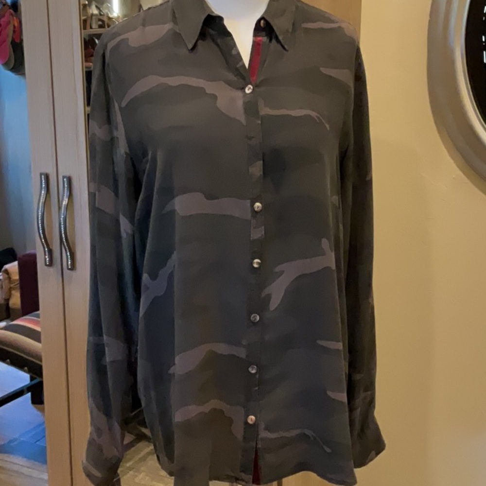 Johnny Was Gray Collar Button Down Shirt